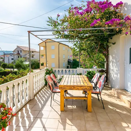 Apartman Ljubica J