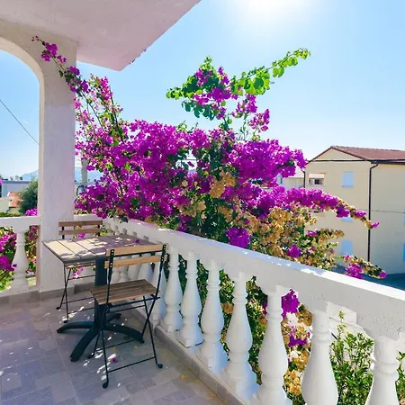 Ljubica J Appartement *