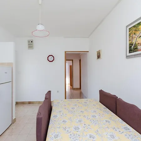 Appartement Ljubica J *